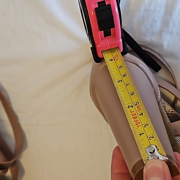 Nude Strapy Heels Size 8.5 - Picture 4 of 6